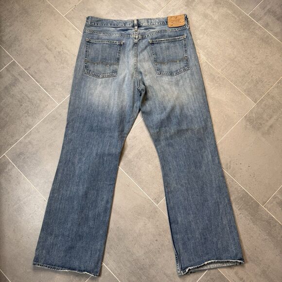 Vintage American Eagle Jeans Men 36x32 Boot Cut Jeans Light Distressed Paint Y2K - Picture 1 of 13
